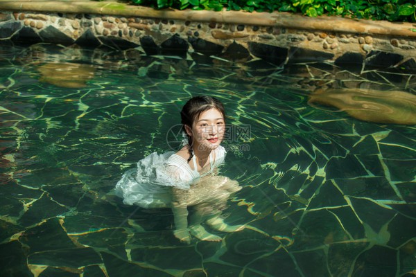 武汉便民新举措：刷医保轻松享受按摩福利